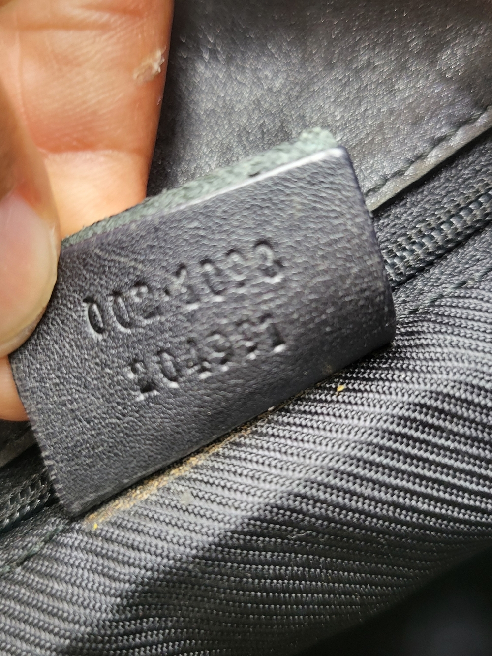 Gucci Tote Medium Bag GG Canvas & Black Leather...Authentic.... - Picture 7 of 16